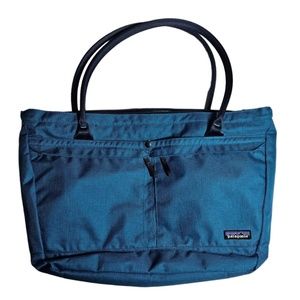 Patagonia Transport Tote Blue 20L Polyester Laptop Trolley Sleeve Carry On